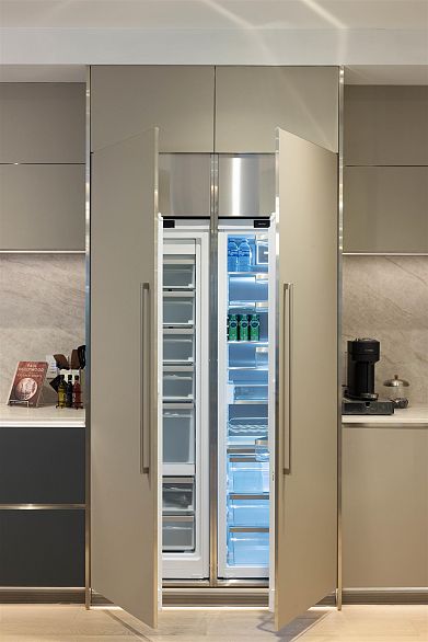 1 1177 W 33rd Avenue