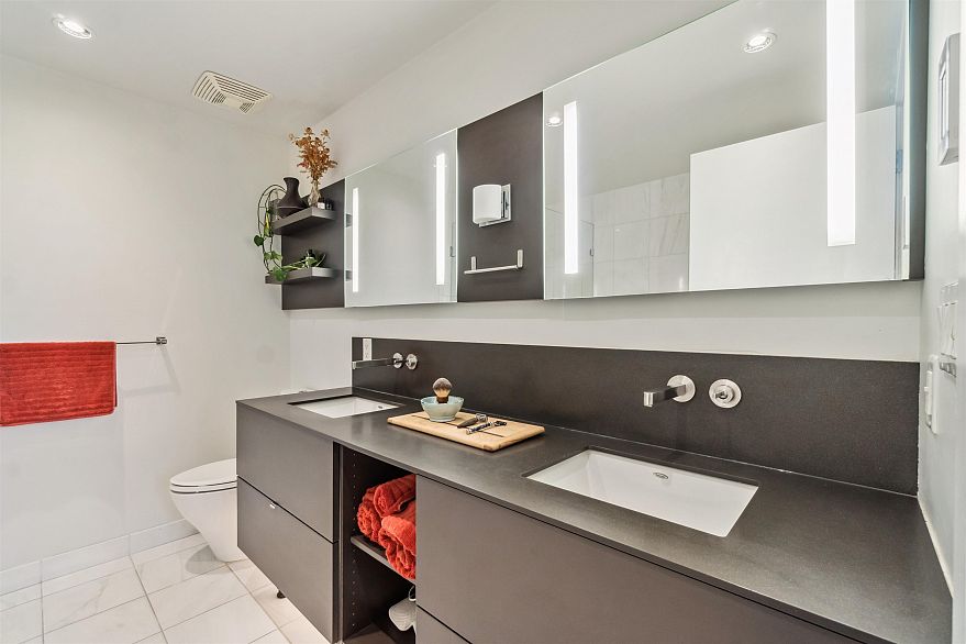 1601 1252 Hornby Street