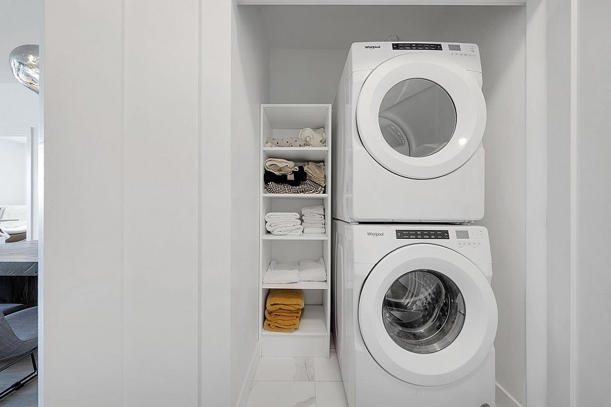 404 2408 Grant Street