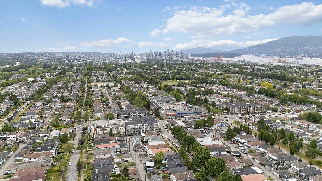 PH8 1838 Renfrew Street