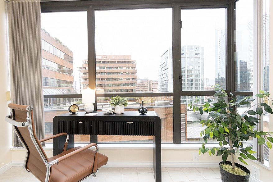 1501 1189 HOWE STREET, Vancouver BC V6Z 2X4