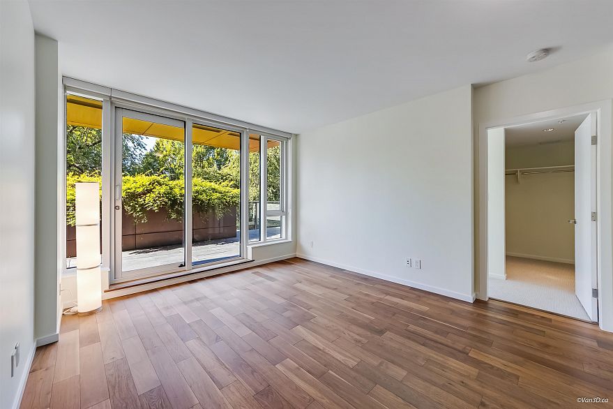 522 8488 Cornish Street