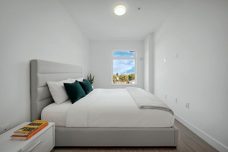 404 2408 Grant Street