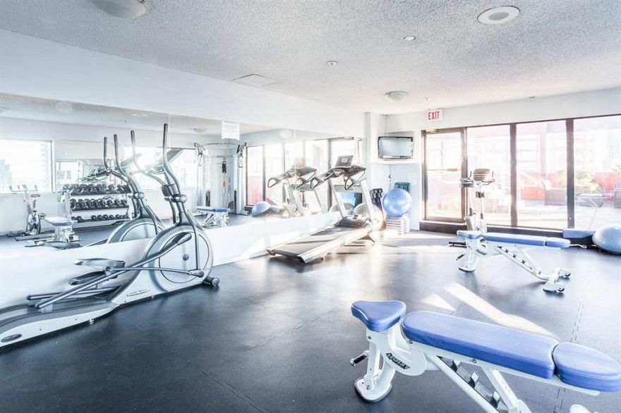 302 1177 Hornby Street