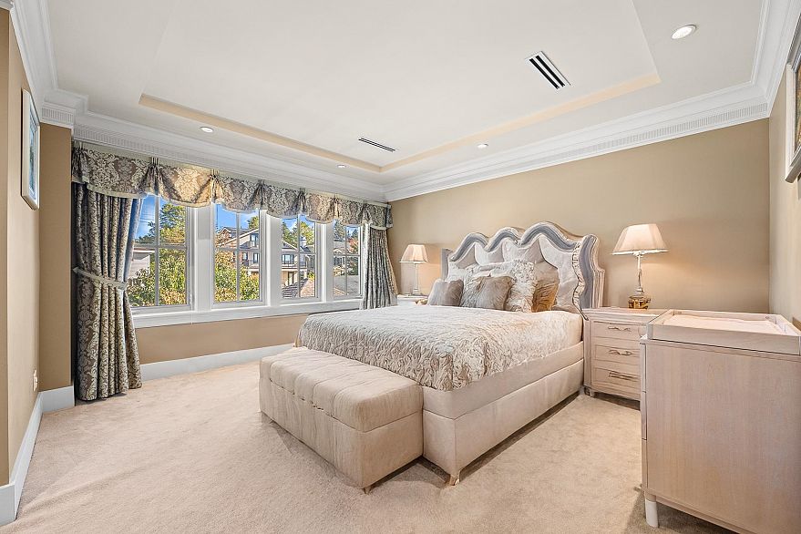 6616 Wiltshire Street