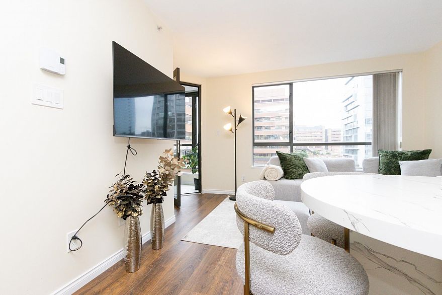 1501 1189 HOWE STREET, Vancouver BC V6Z 2X4