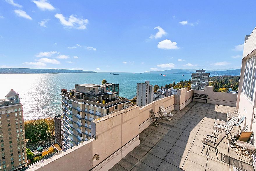 2301 1850 Comox Street