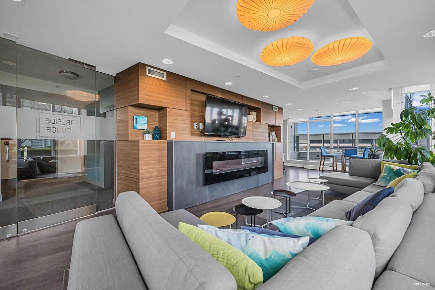 2203 488 SW Marine Drive