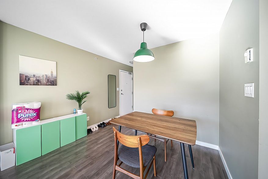 1606 1082 Seymour Street