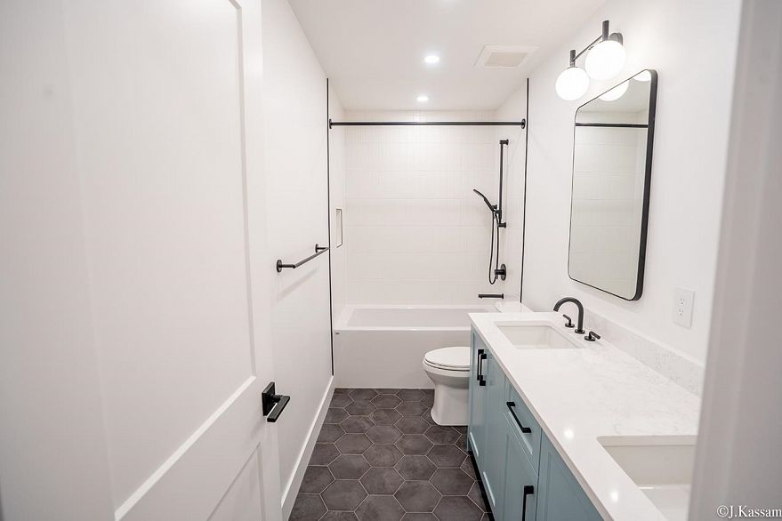 2159 Mcmullen Avenue