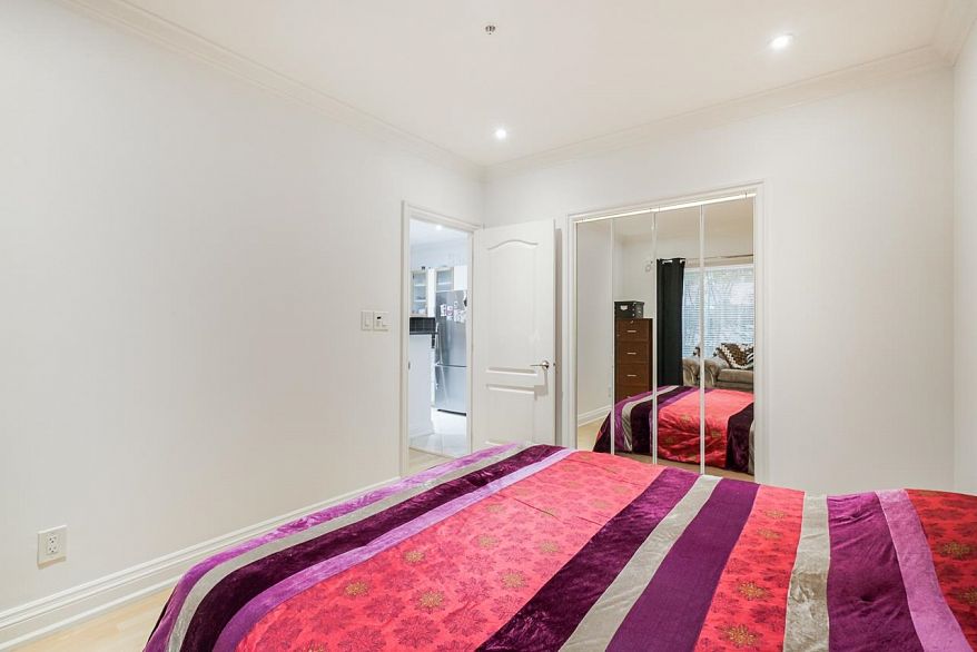 302 1177 Hornby Street