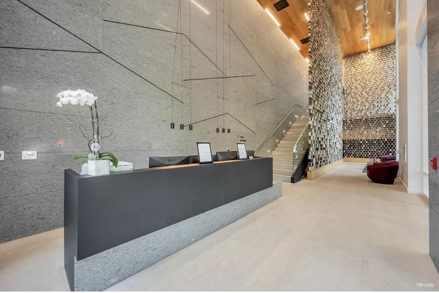 2802 1289 Hornby Street