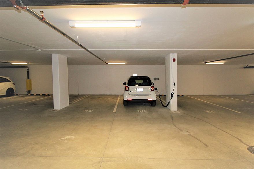 206 5733 Alberta Street