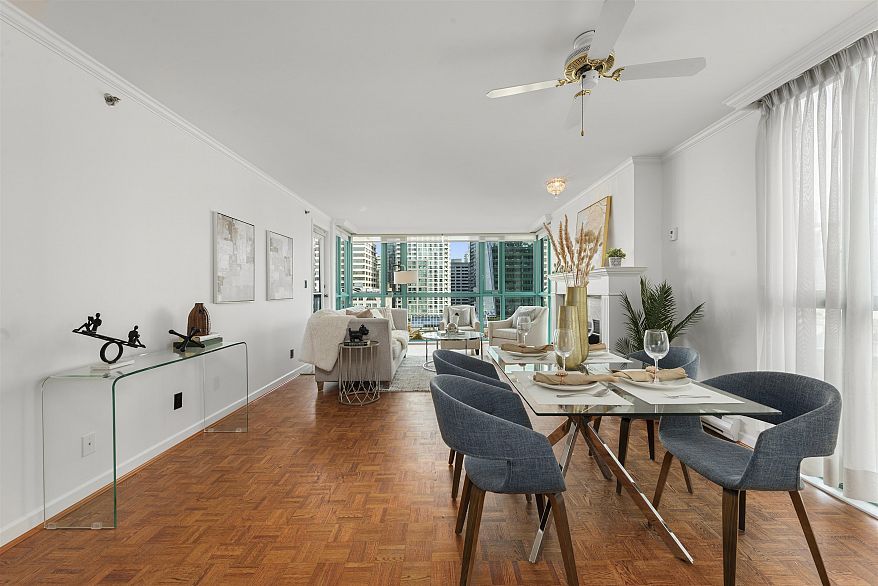 805 1132 Haro Street