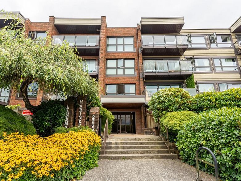 209 2366 Wall Street