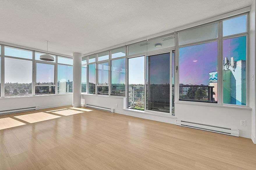 903 2788 Prince Edward Street