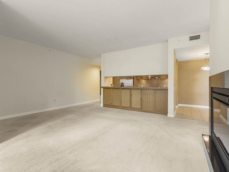 307 3382 Wesbrook Mall