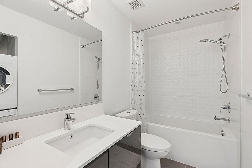 603 7777 Cambie Street