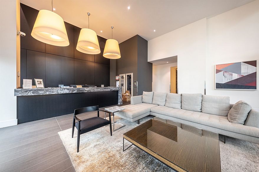 2707 1351 Continental Street