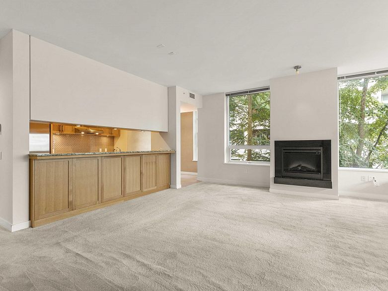 307 3382 Wesbrook Mall