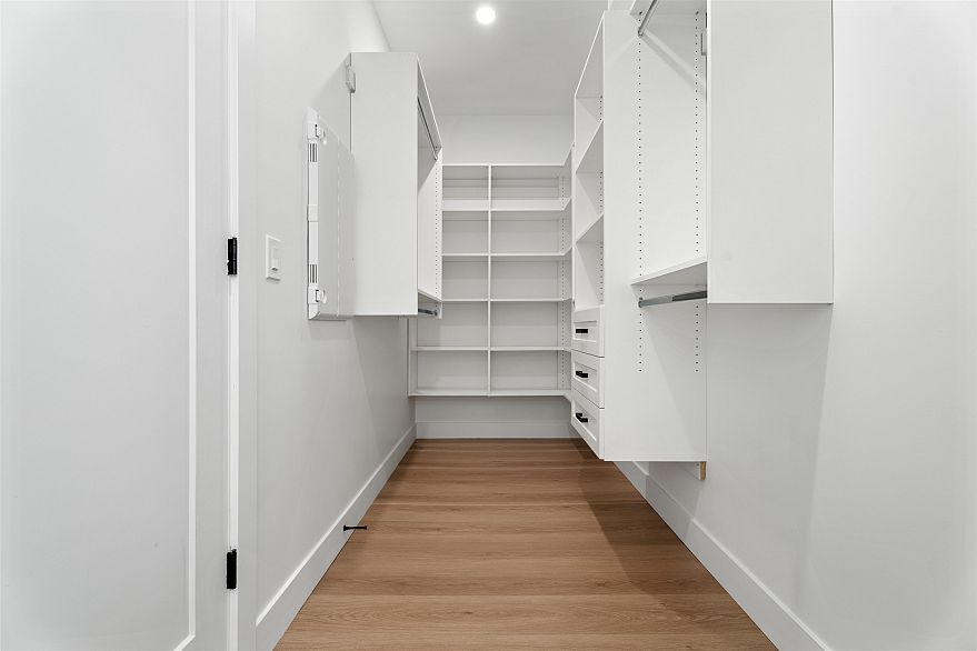 5873 Culloden Street