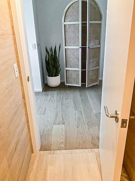 1102 1568 Alberni Street