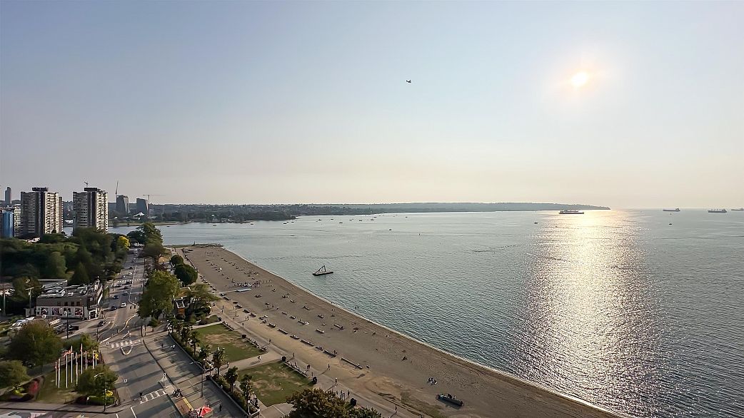 17 1861 BEACH AVENUE, Vancouver BC V7Y 1B8