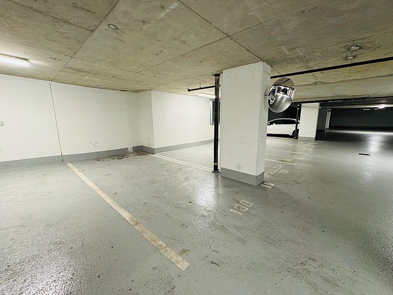 727 180 E 2nd Avenue