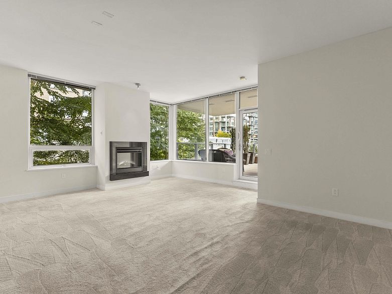 307 3382 Wesbrook Mall