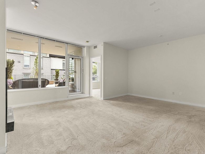 307 3382 Wesbrook Mall