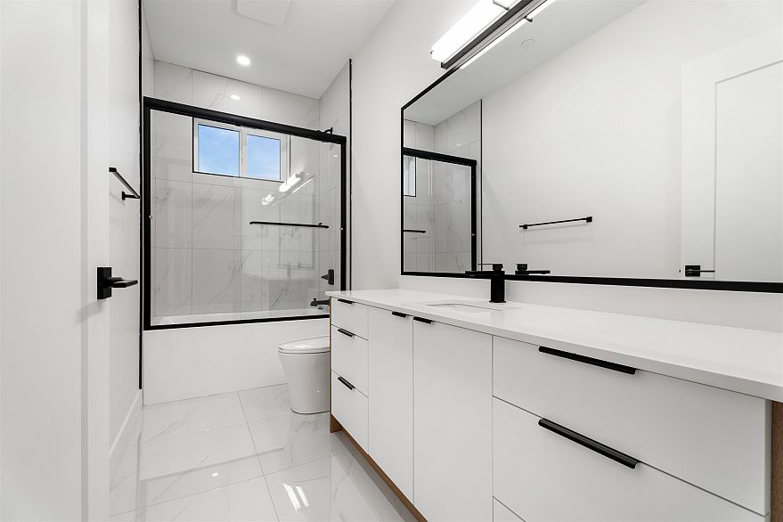 5873 Culloden Street