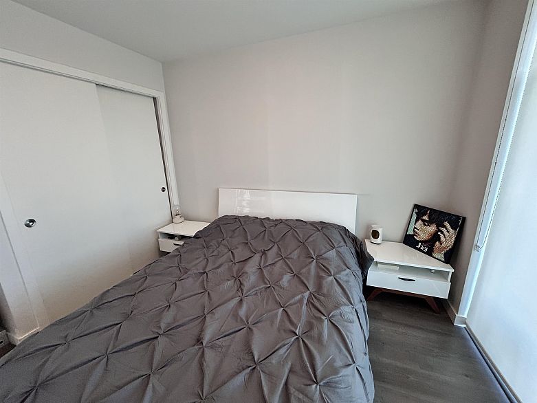 2606 8189 Cambie Street