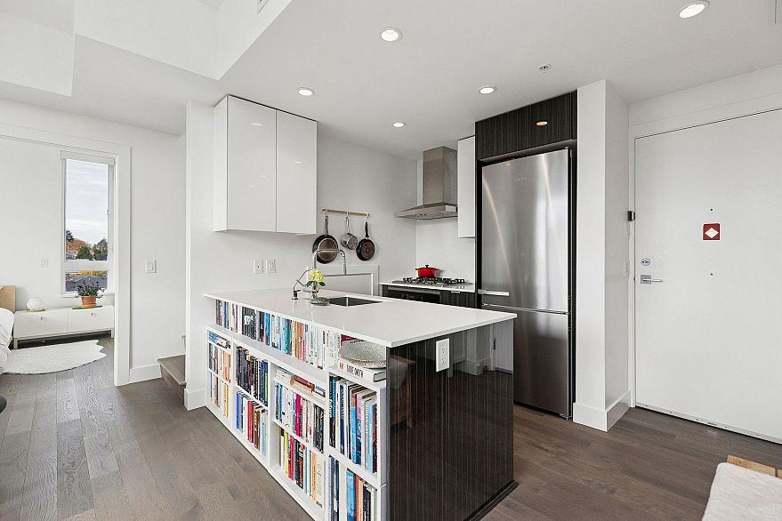 603 7777 Cambie Street