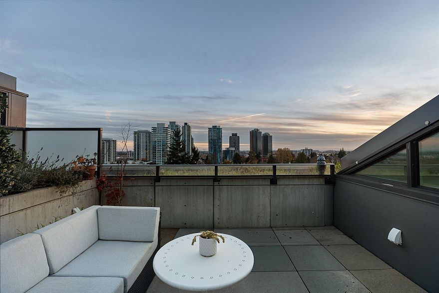 603 7777 Cambie Street