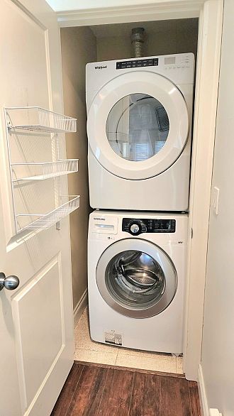 Main+up 1391 E 61 AVENUE, Vancouver BC V5X 2C8