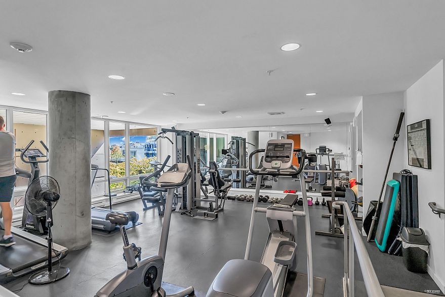 409 328 E 11th Avenue