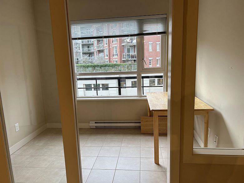 418 4028 Knight Street