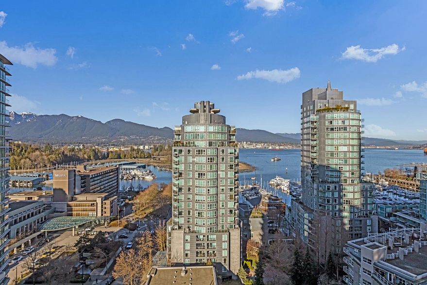 150X 620 CARDERO STREET, Vancouver BC V6G 3H7