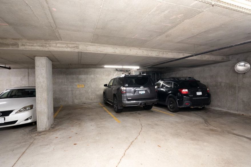 1205 1082 Seymour Street