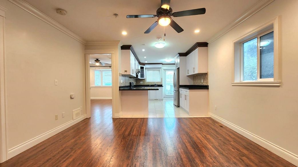 Main+up 1391 E 61 AVENUE, Vancouver BC V5X 2C8