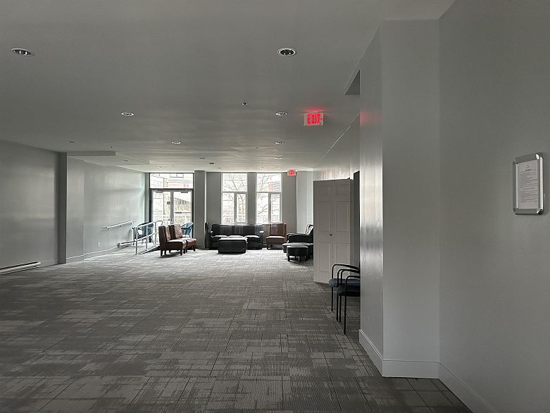 418 4028 Knight Street