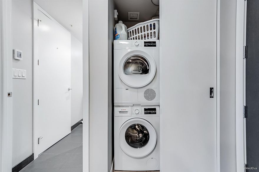 904 1788 Ontario Street