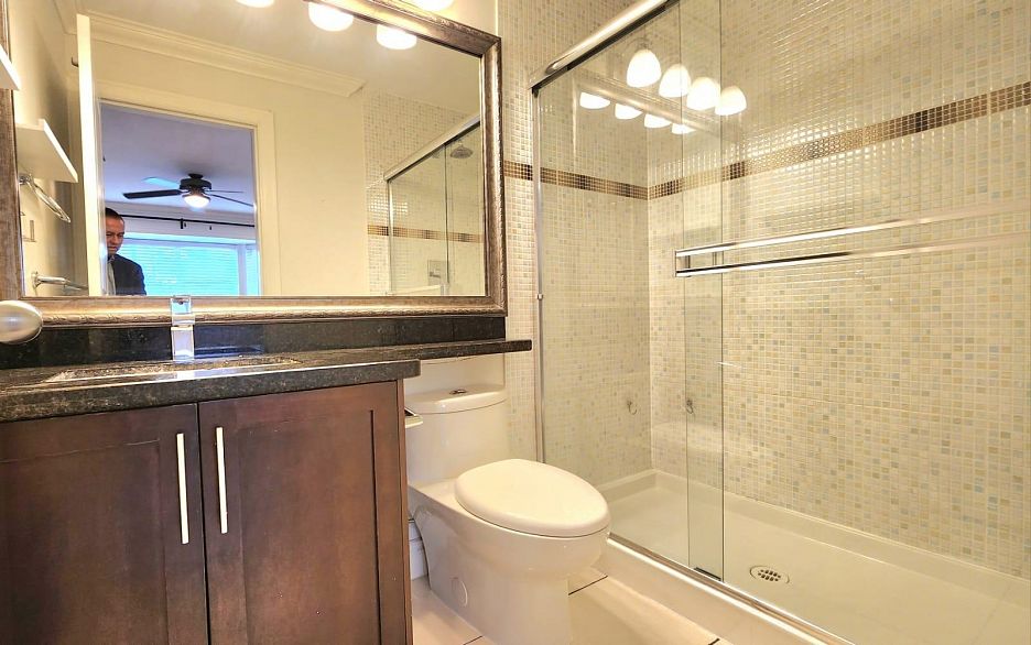 Main+up 1391 E 61 AVENUE, Vancouver BC V5X 2C8