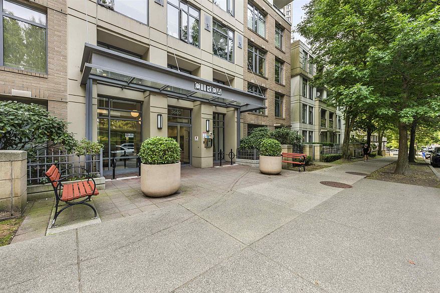 1203 3660 Vanness Avenue