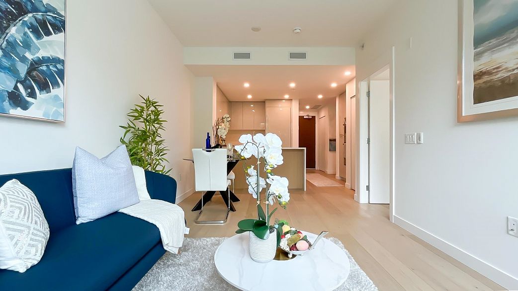 207 5058 Cambie Street