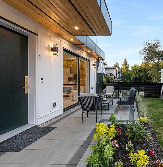 1 4855 Dumfries Street