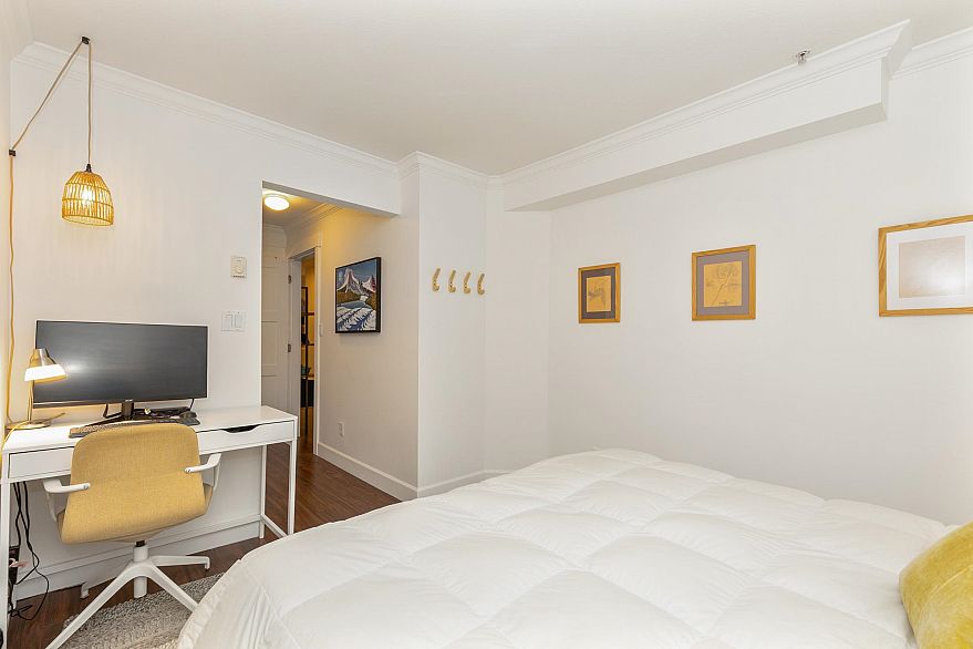 209 3333 W 4th Avenue