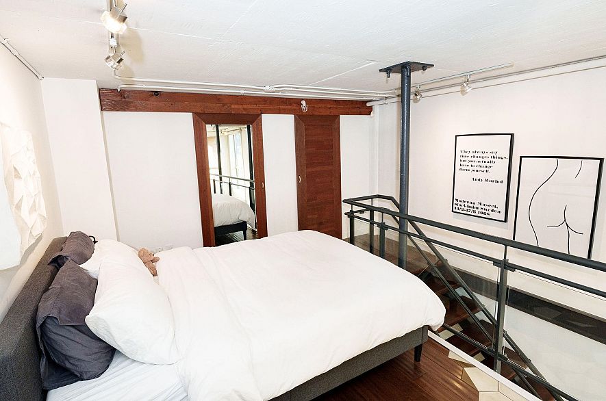 511 1529 W 6TH AVENUE, Vancouver BC V6J 1R1