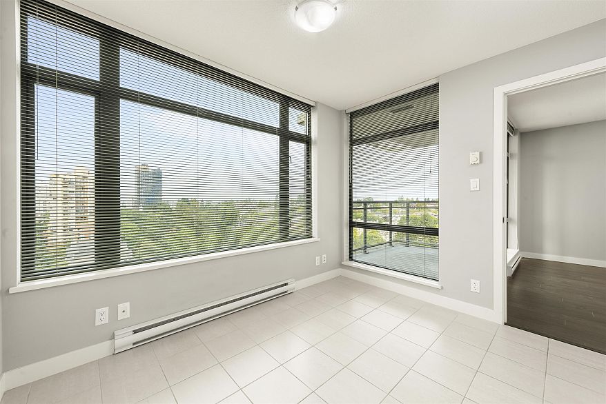 1203 3660 Vanness Avenue