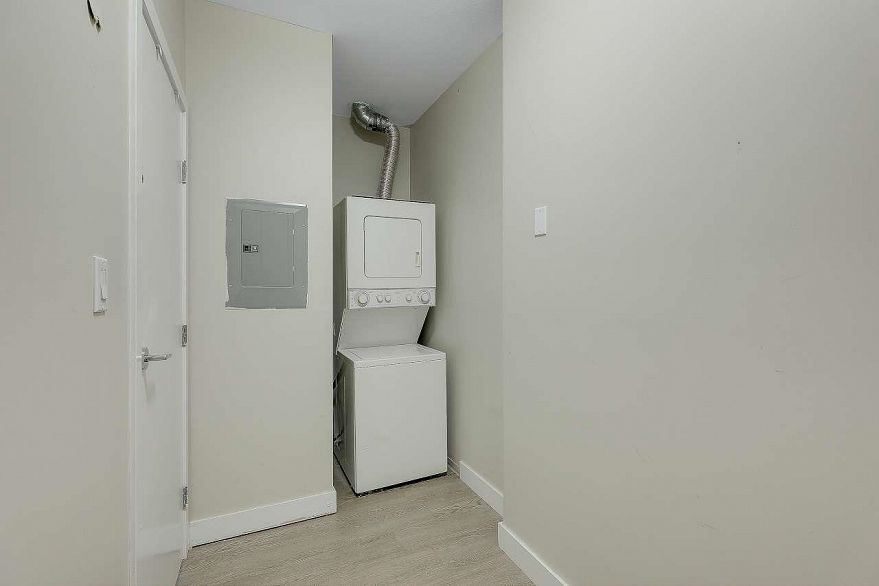 602 1238 Burrard Street